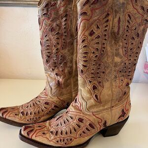 listing-status-banner